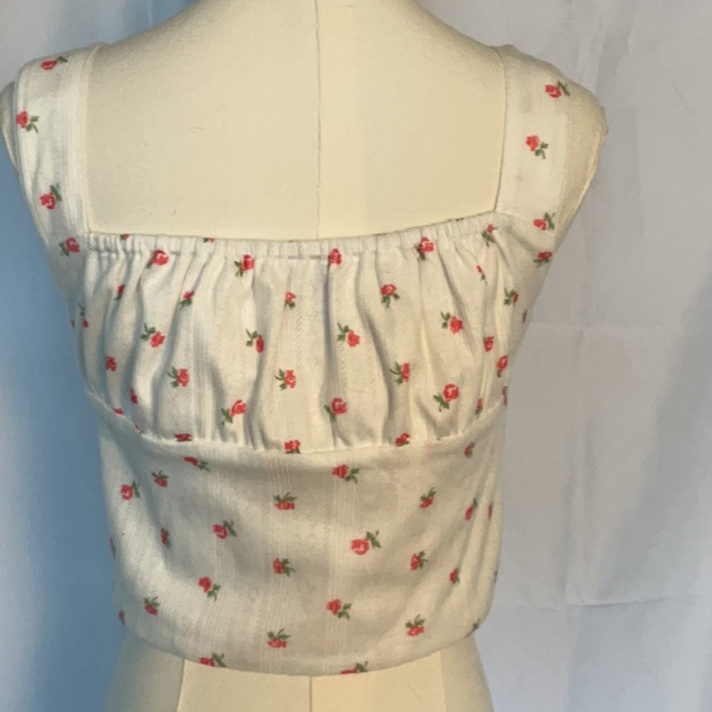 With Jean Cream Floral Tank Top - Picture 2 of 4